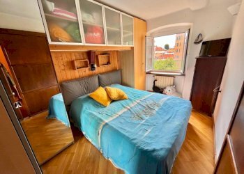 Camera da letto - Bilocale vico Condino, Genova (zona Pegli) - foto 8