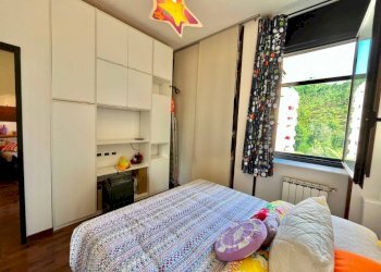 Camera da letto - Bilocale via Emilio Salgari, Genova (zona Pegli) - foto 13