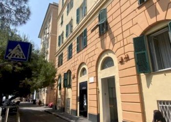 Facciata - Appartamento via Cesare Crosa di Vergagni, Genova - foto 19