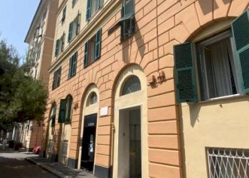 Facciata - Appartamento via Cesare Crosa di Vergagni, Genova - foto 20