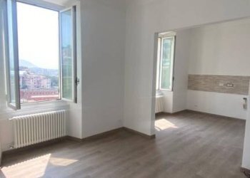 Cucina - Appartamento via Cesare Crosa di Vergagni, Genova - foto 7