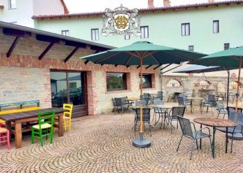 Cortile interno - Hotel via Riale, 4, Lequio Berria - foto 16