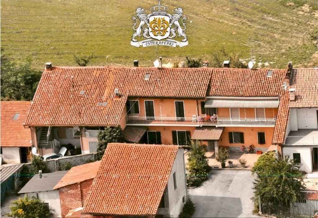 Vista - Rustico via Langhe, 82, Carrù - foto 1