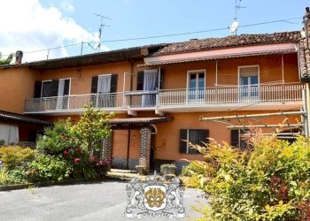 Facciata - Rustico via Langhe, 82, Carrù - foto 3