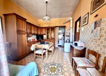 Cucina - Rustico via Langhe, 82, Carrù - foto 13