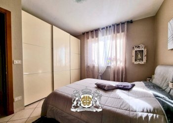 Camera da letto - Four-room apartment via Sebastiano Grandis, Cervasca - photo 21