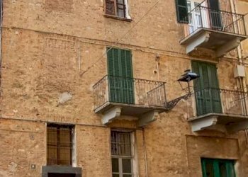 Facciata - Quadrilocale via Fratelli Ramorino, 6, Cuneo (zona Centro) - foto 2