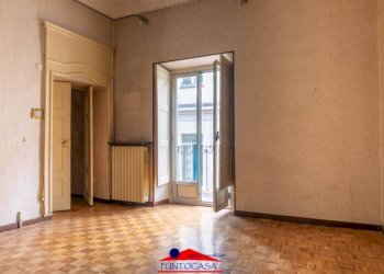 Camera da letto - Quadrilocale via Fratelli Ramorino, 6, Cuneo (zona Centro) - foto 18