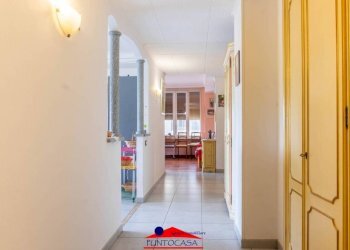 Corridoio - Quadrilocale corso Giovanni XXIII, 3, Busca - foto 2