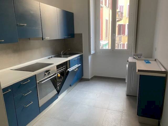 Cucina - Trilocale via Spartaco, 38, Milano - foto 1