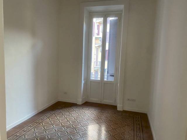 Camera da letto - Trilocale via Spartaco, 38, Milano - foto 3