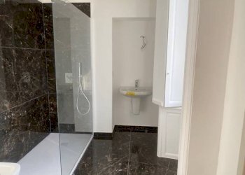 Bagno - Trilocale via Spartaco, 38, Milano - foto 8