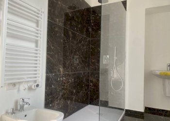 Bagno - Trilocale via Spartaco, 38, Milano - foto 10