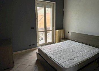 Camera da letto - Two-room apartment Cuneo (neighborhood Donatello) - photo 11