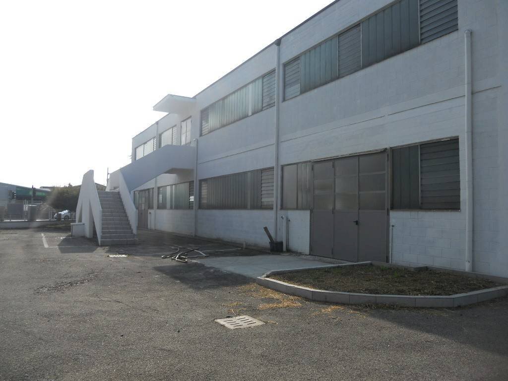 Facciata - Shed via Thomas Alva Edison, 201, Settimo Milanese - photo 3