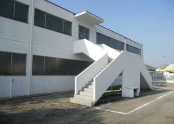 Facciata - Capannone via Thomas Alva Edison, 201, Settimo Milanese - foto 1