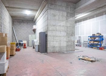 Interno non residenziale - Capannone via Orazio Raimondo, Roma - foto 22