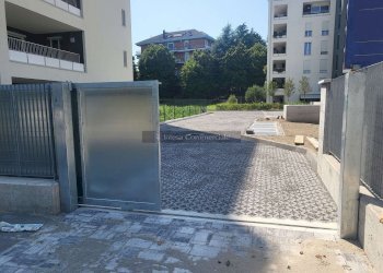 INGRESSO CARRAIO - Posto Auto via Del Carso, Brescia - foto 1