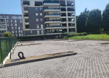 POSTI AUTO - Posto Auto via Del Carso, Brescia - foto 2