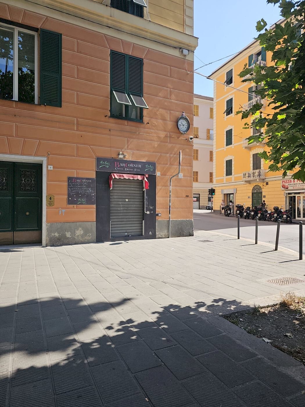 Locale Commerciale PIAZZA BARACCA 34, Genova - foto 3