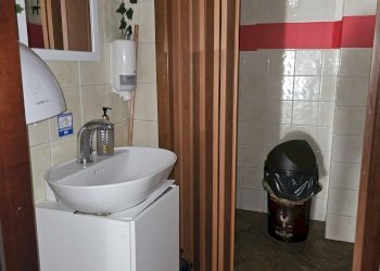 Locale Commerciale PIAZZA BARACCA 34, Genova - foto 17