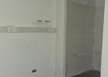 Locale Commerciale PIAZZA BARACCA 34, Genova - foto 19