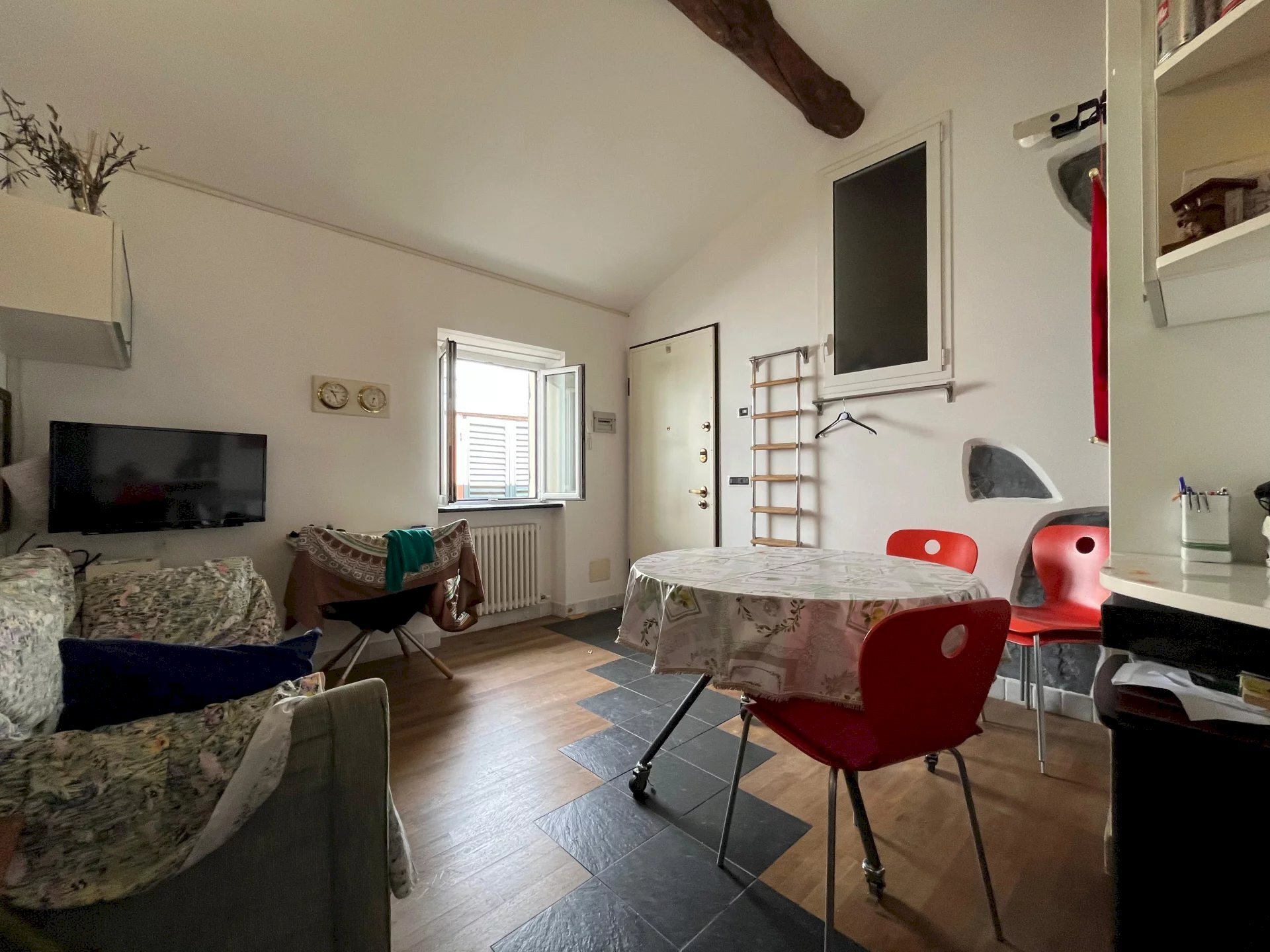 Soggiorno - Bilocale Via dei Devoto, Lavagna - foto 1