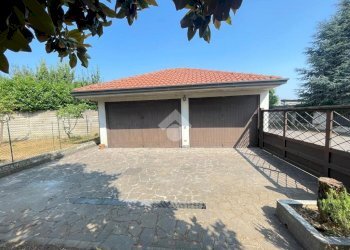Villa Via Carlo Cattaneo, Arconate - photo 32