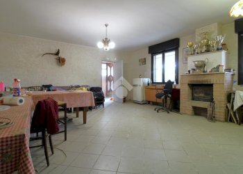 Rustico Via Garfagnana, Campagnola Emilia - foto 4