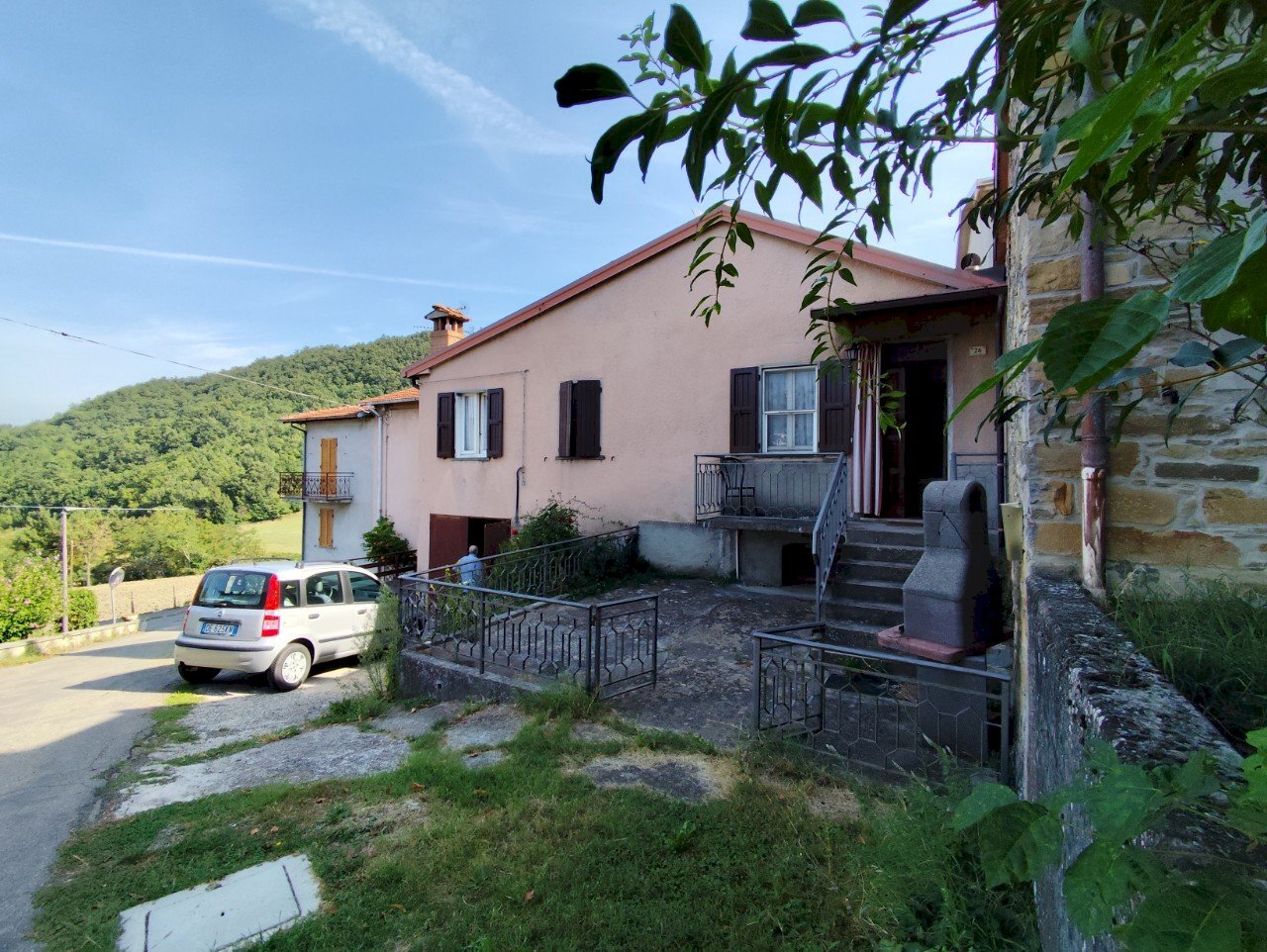 Porzione di casa Solignano - foto 1