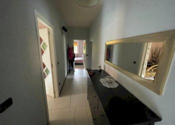 Apartment Reggio nell'Emilia - photo 8