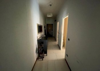 Apartment Reggio nell'Emilia - photo 9