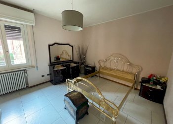 Apartment Reggio nell'Emilia - photo 19