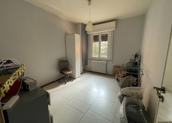 Apartment Reggio nell'Emilia - photo 21