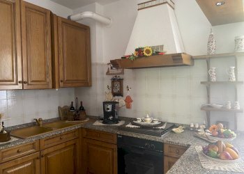 Villa a Schiera Santa Sofia - foto 1