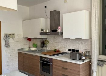 Portion of a house Forlì - photo 8