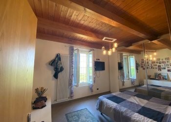 Portion of a house Forlì - photo 10