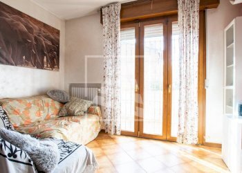 Villa a Schiera Bagnolo in Piano - foto 6