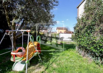 Villa a Schiera Bagnolo in Piano - foto 2