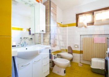 Villa a Schiera Bagnolo in Piano - foto 14