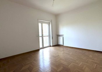Four-room apartment Via Trionfale, Roma - photo 11