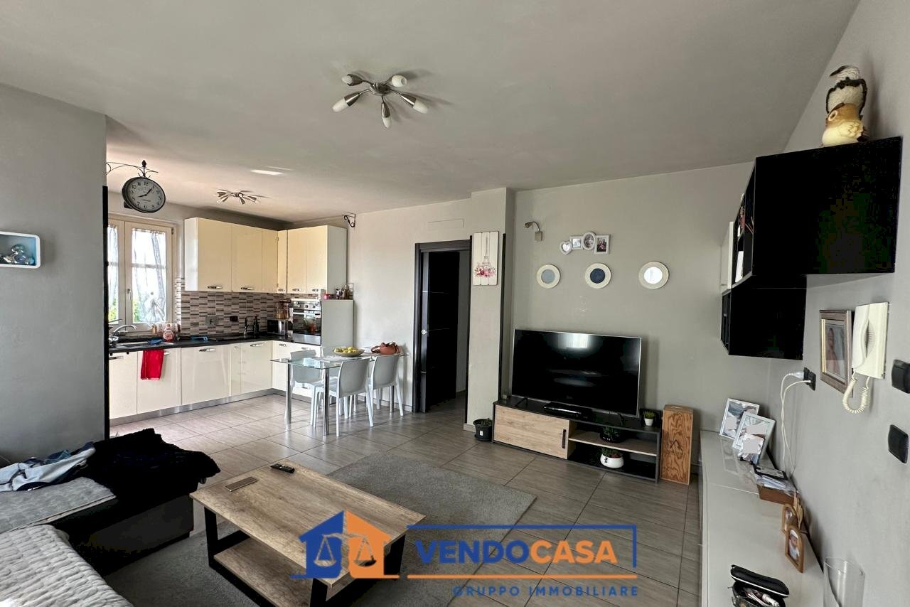 Trilocale Cherasco - foto 1