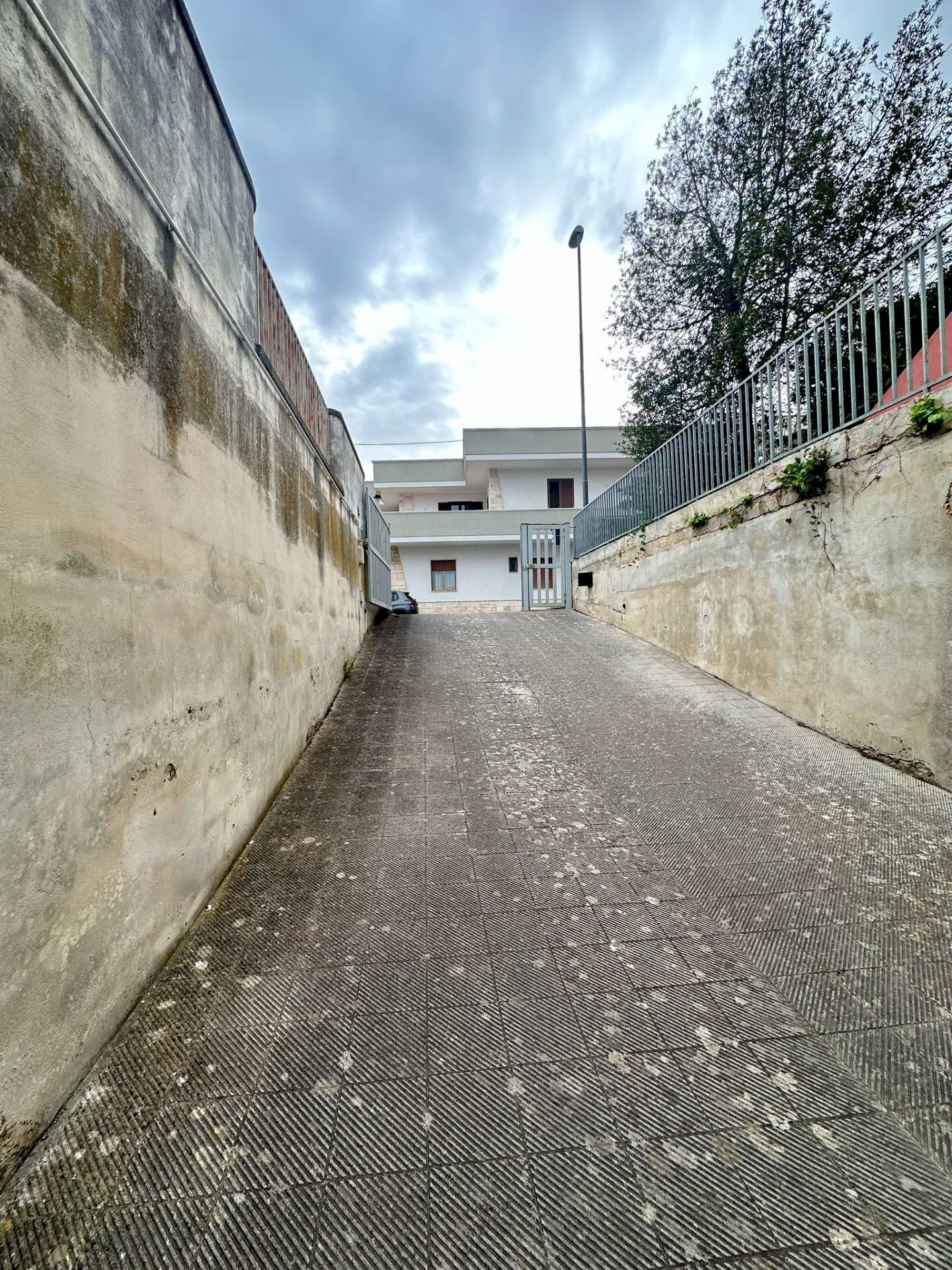 Foto 3 - Cantina / Solaio via nicola caputi
 
6, Lecce - foto 3