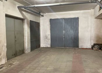 Foto 18 - Box via nicola caputi
 
6, Lecce - foto 18