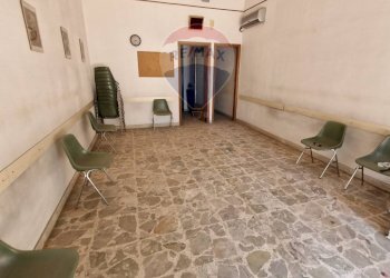 Terrazza - Locale Commerciale Via Vitaliano Brancati
 
18, Gravina di Catania - foto 7