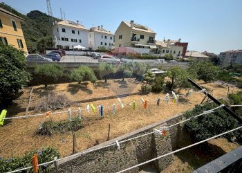 Edificio all\'aperto - Quadrilocale Savona - foto 1