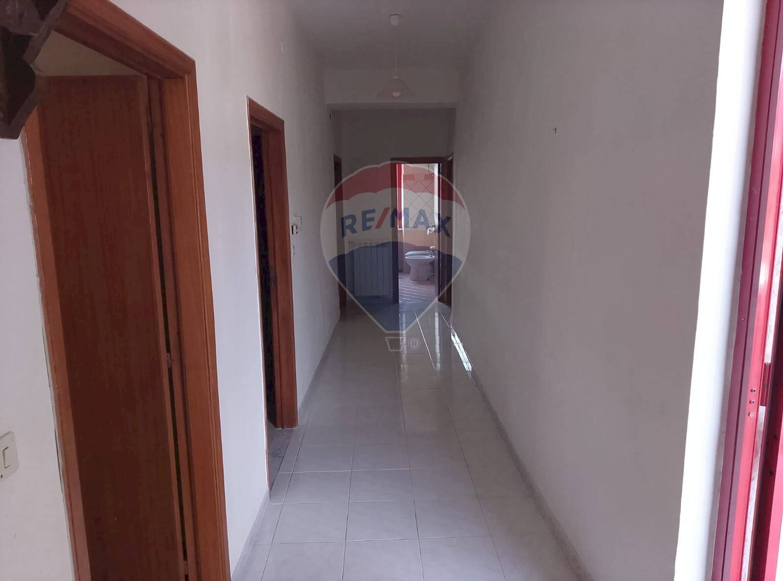 Hall / corridoio - Villa via marini
 
12, Sessa Aurunca - foto 2