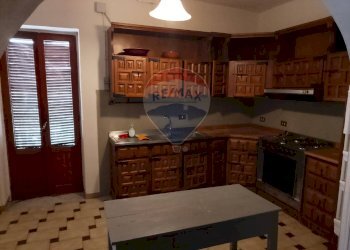 Cucina - Villa via marini
 
12, Sessa Aurunca - foto 1