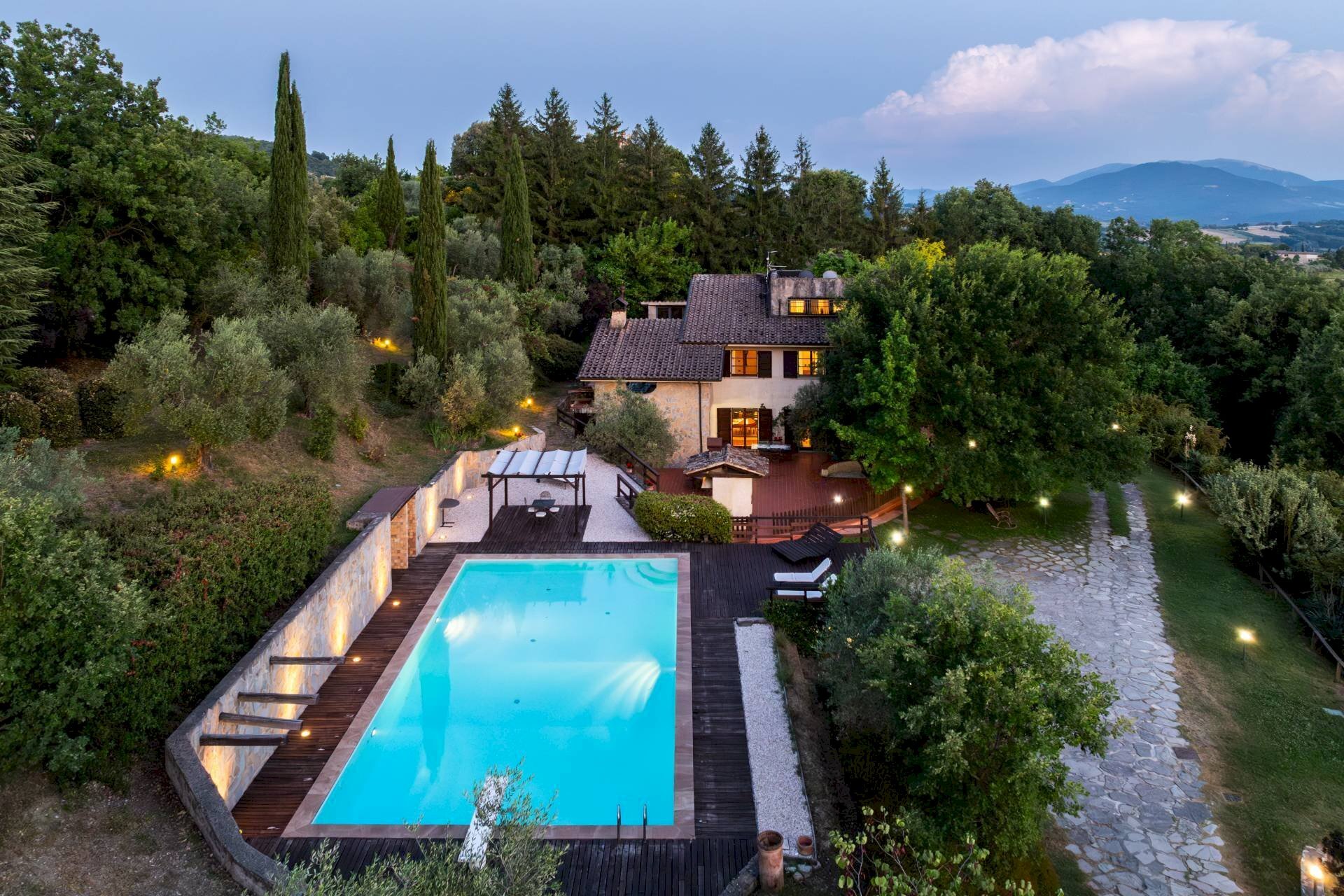 Foto 3 - Villa Zona San Lorenzo
Snc, Montone - photo 3