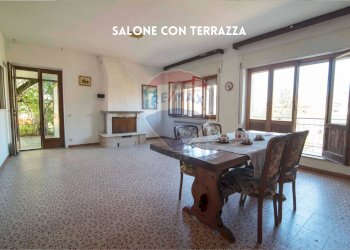 SALONE - Appartamento VIA SAN MICHELE
 
3, Roccastrada - foto 1